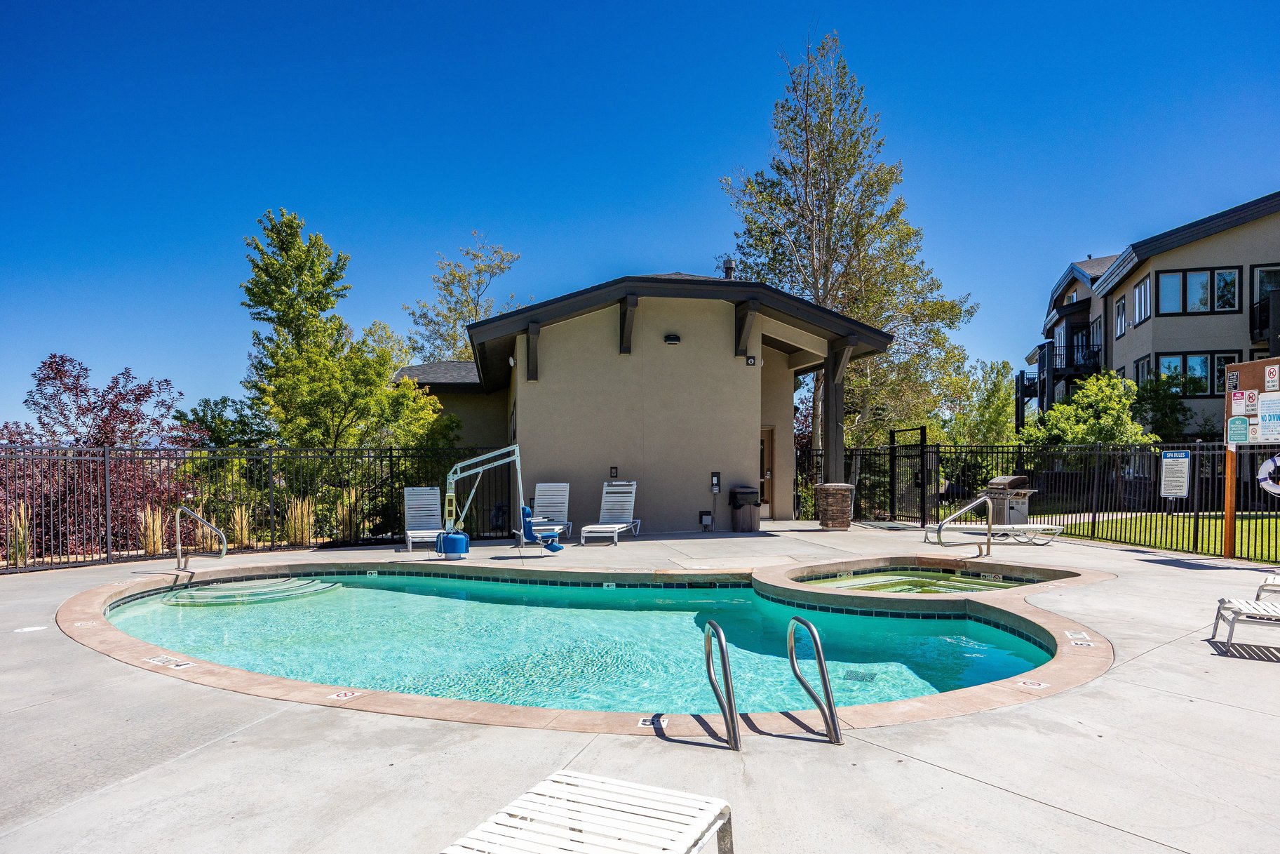  Tranquil Views and Convenient Location for Ideal Park City Living - 物件實景