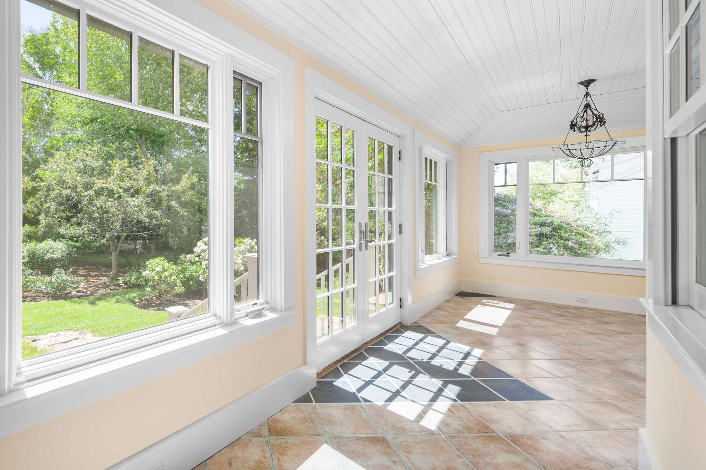  The Haven  A Stunning Estate in the Heart of York Harbor with River Views - 物件實景