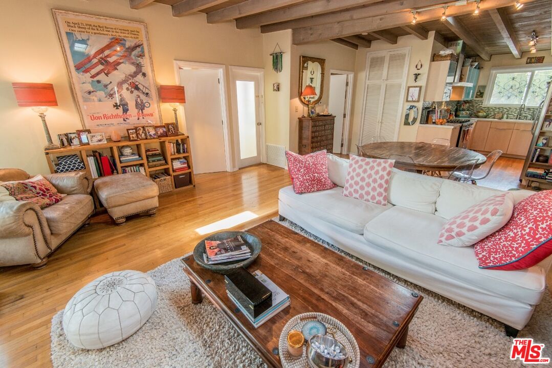 West Hollywood, California, 90069, United States, 3 Bedrooms Bedrooms, ,2 BathroomsBathrooms,Residential,For Sale,2002247