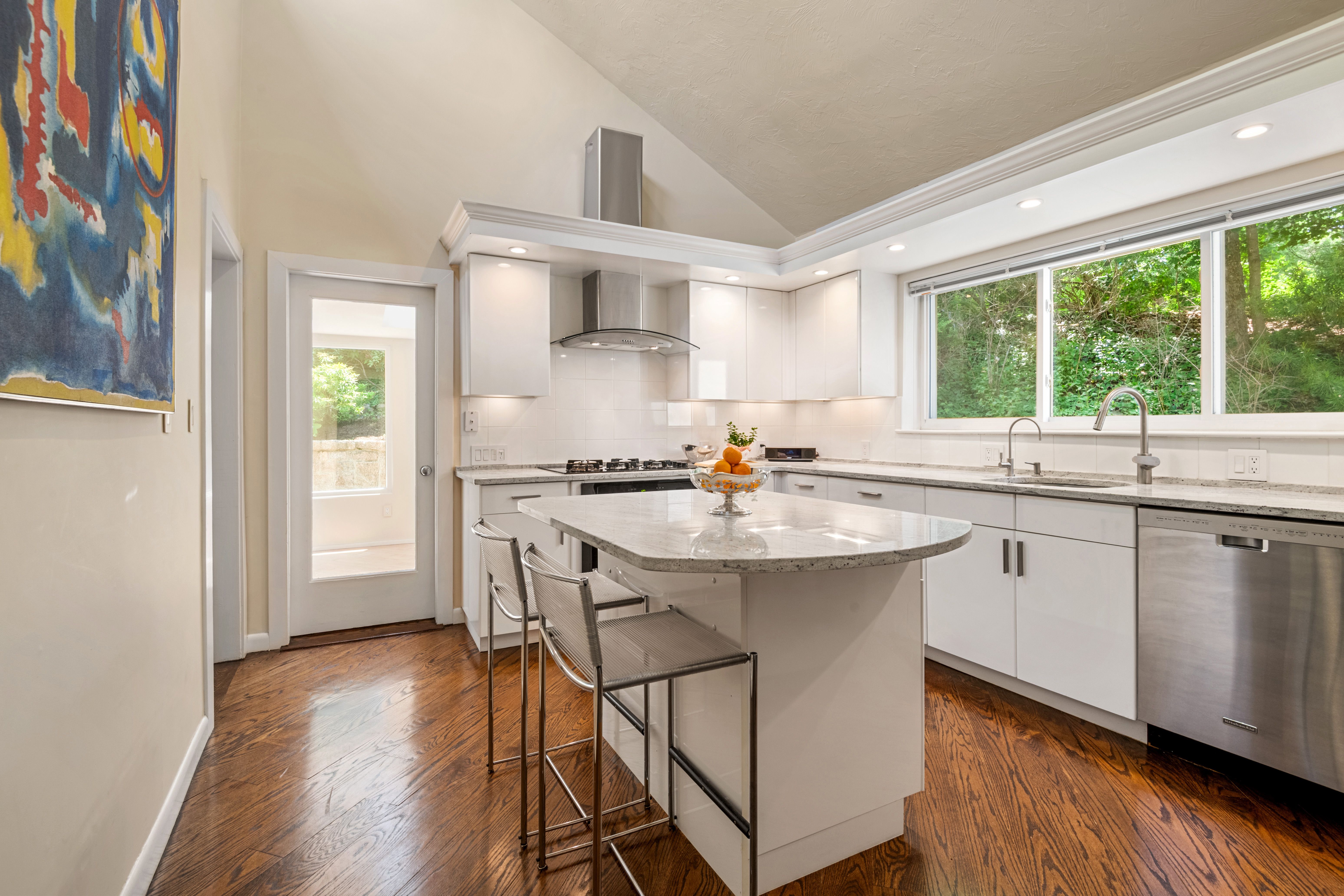  6 Wareland Road, Wellesley, MA, 02481 - 物件實景
