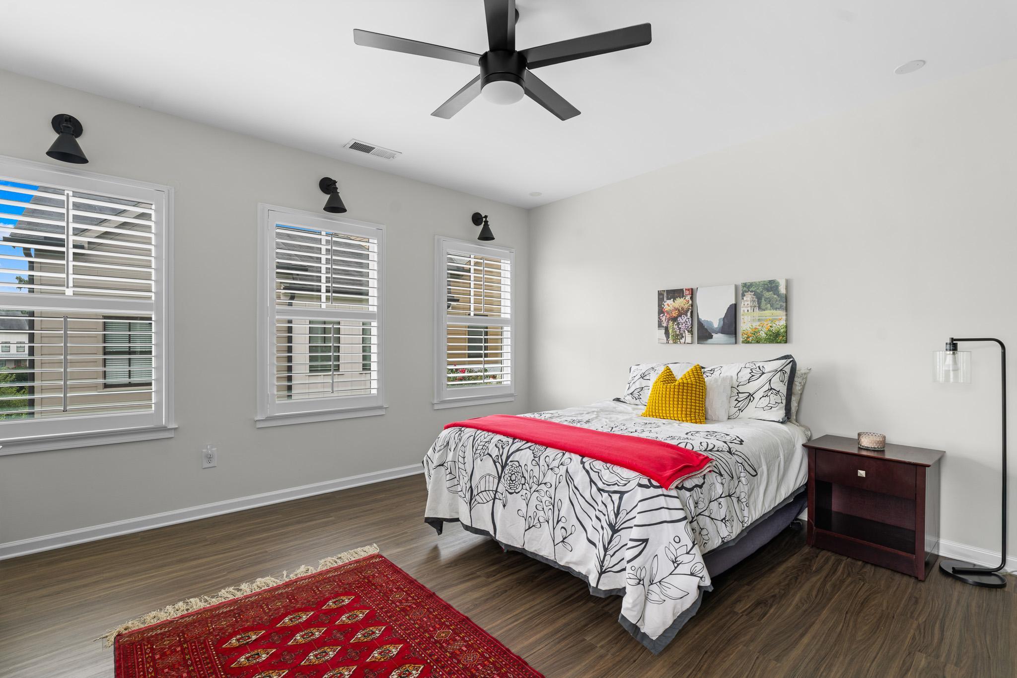  End-Unit Townhome in Premier BeltLine Community - 物件實景