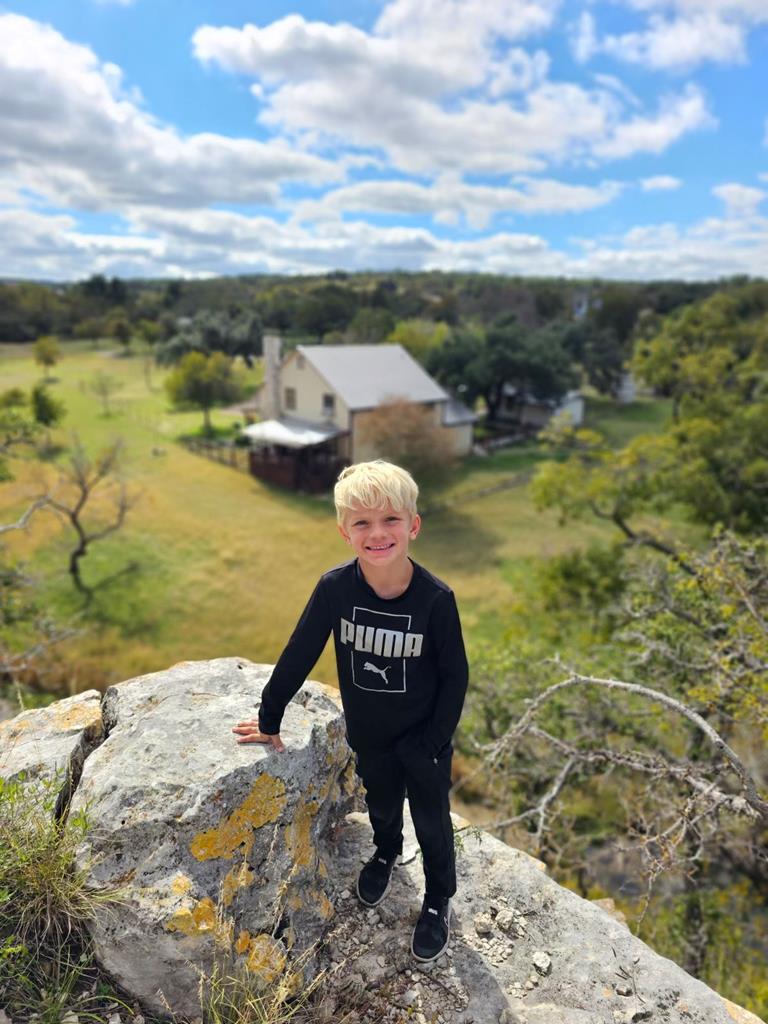 Fredericksburg, Texas, 78624, United States, ,Land,For Sale,1979796