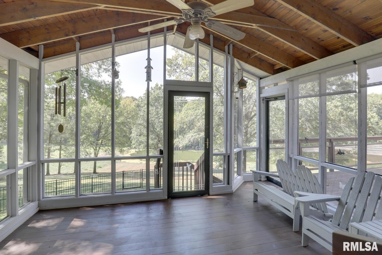 Macomb, Illinois, 61455, United States, 6 Bedrooms Bedrooms, ,5 BathroomsBathrooms,Residential,For Sale,1982236