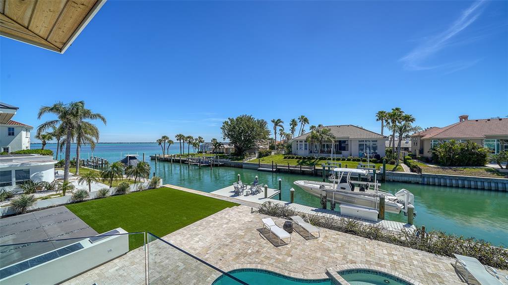 Longboat Key, Florida, 34228, United States, 4 Bedrooms Bedrooms, ,4 BathroomsBathrooms,Residential,For Sale,1751761