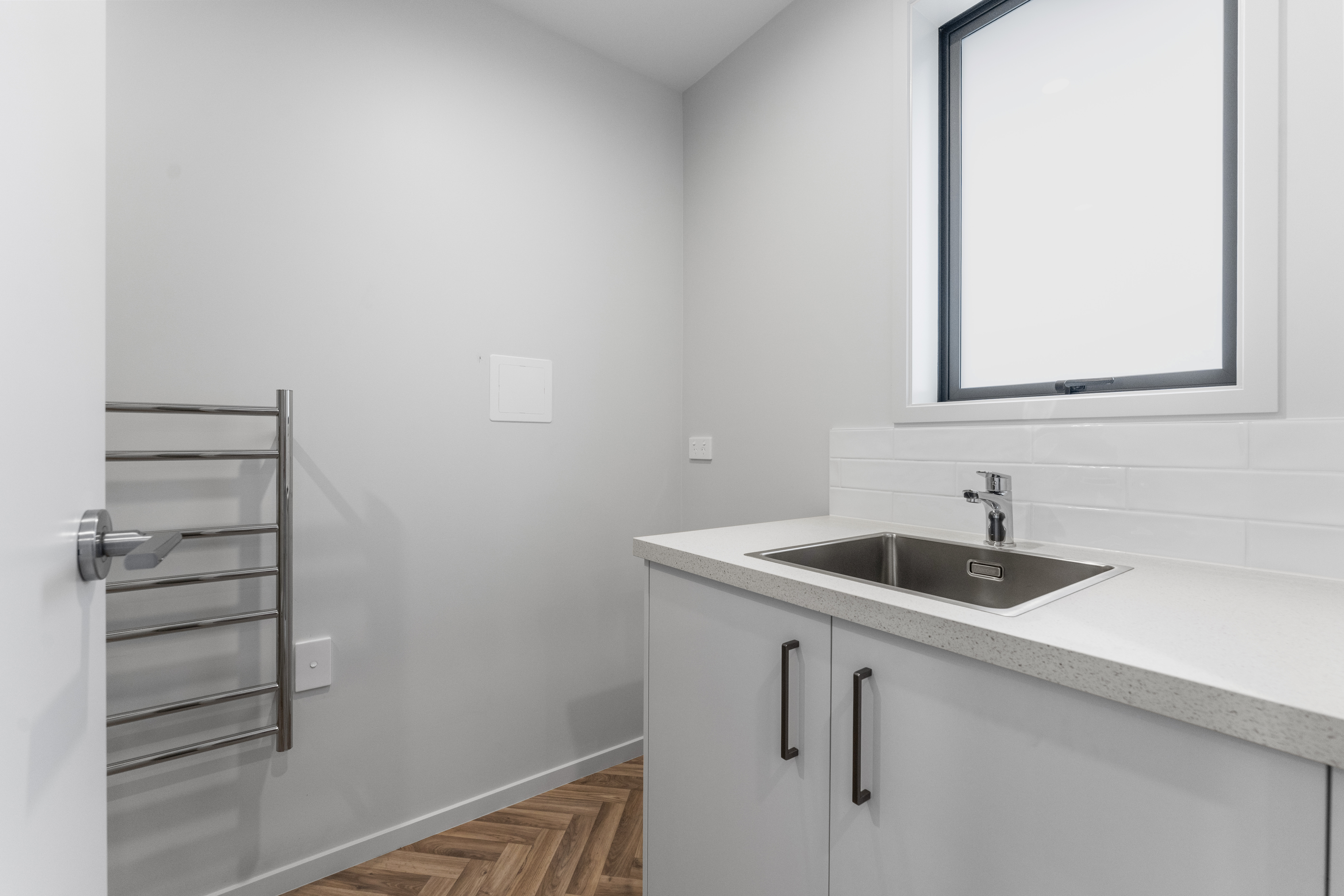 Brand New Development – Five Modern Two-Bedroom Homes - 物件實景