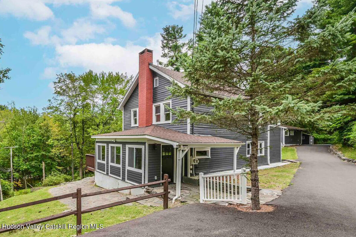 Woodstock, New York, 12498, United States, 4 Bedrooms Bedrooms, ,3 BathroomsBathrooms,Residential,For Sale,1991084
