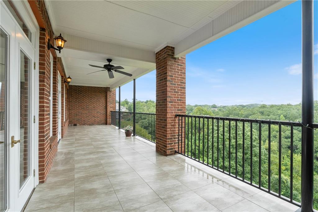 Roswell, Georgia, 30075, United States, 2 Bedrooms Bedrooms, ,3 BathroomsBathrooms,Residential,For Sale,1928798