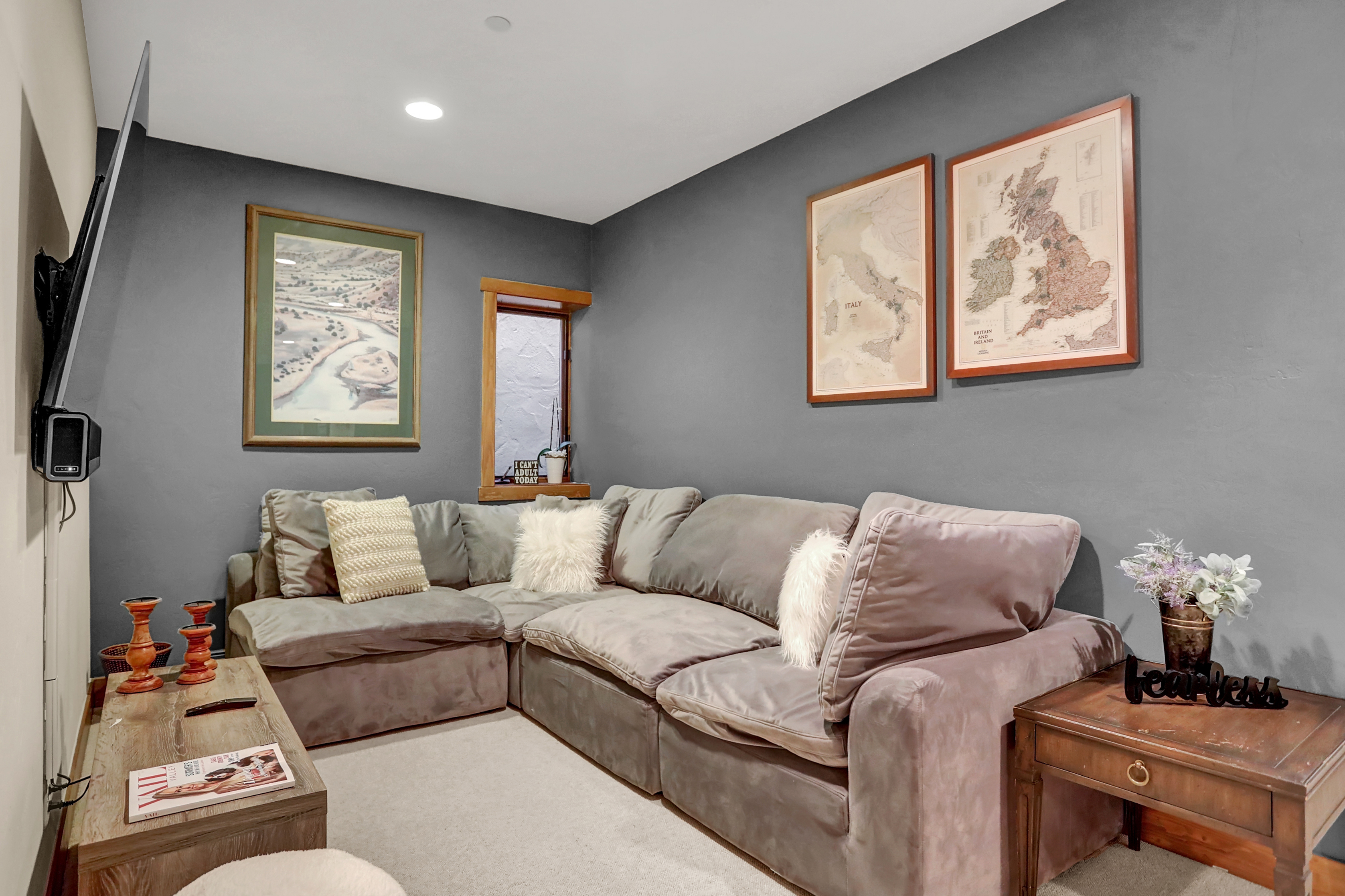 Edwards, Colorado, 81632, United States, 5 Bedrooms Bedrooms, ,5 BathroomsBathrooms,Residential,For Sale,1905665