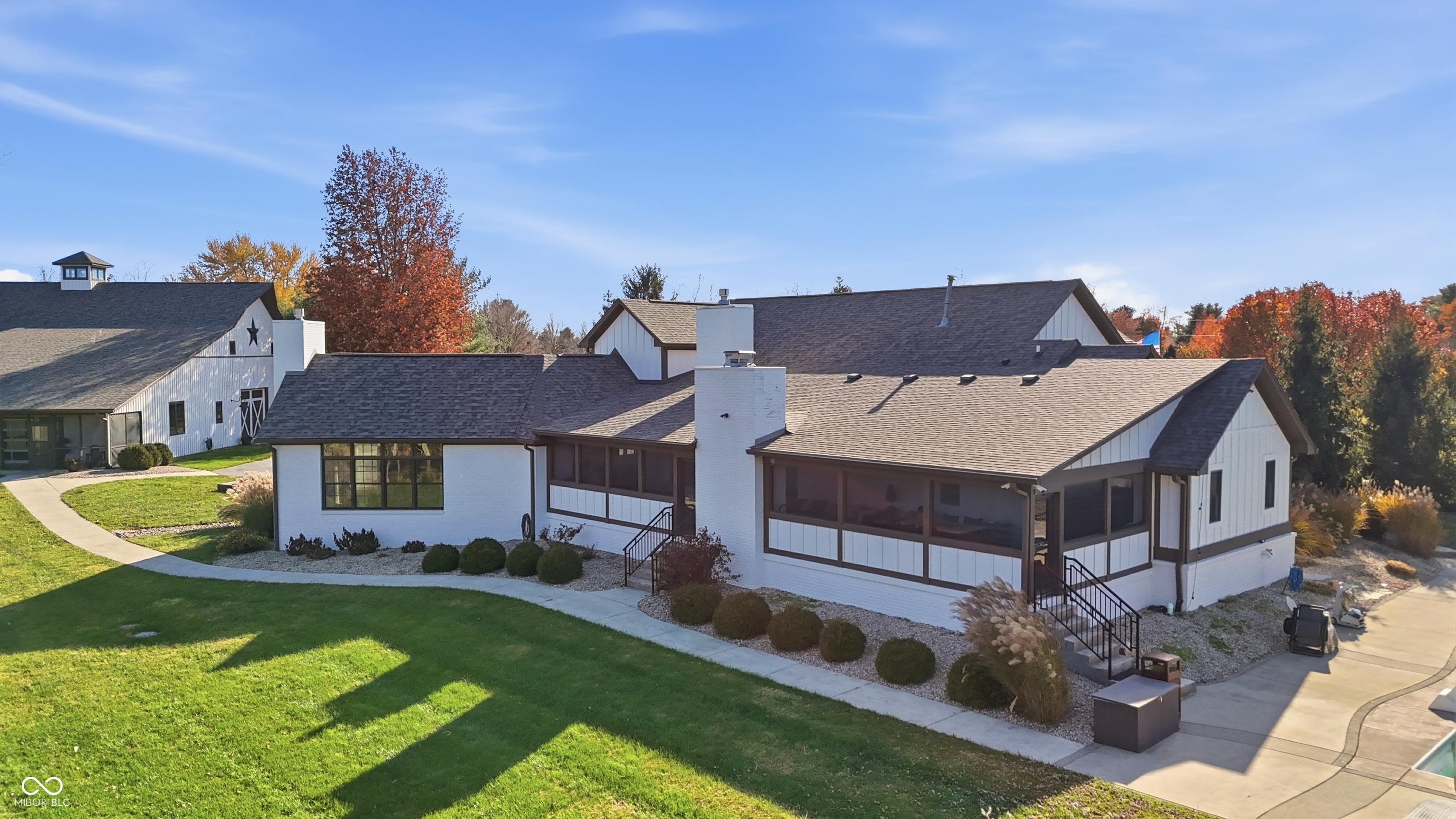 Bargersville, Indiana, 46106, United States, 5 Bedrooms Bedrooms, ,6 BathroomsBathrooms,Residential,For Sale,1992401