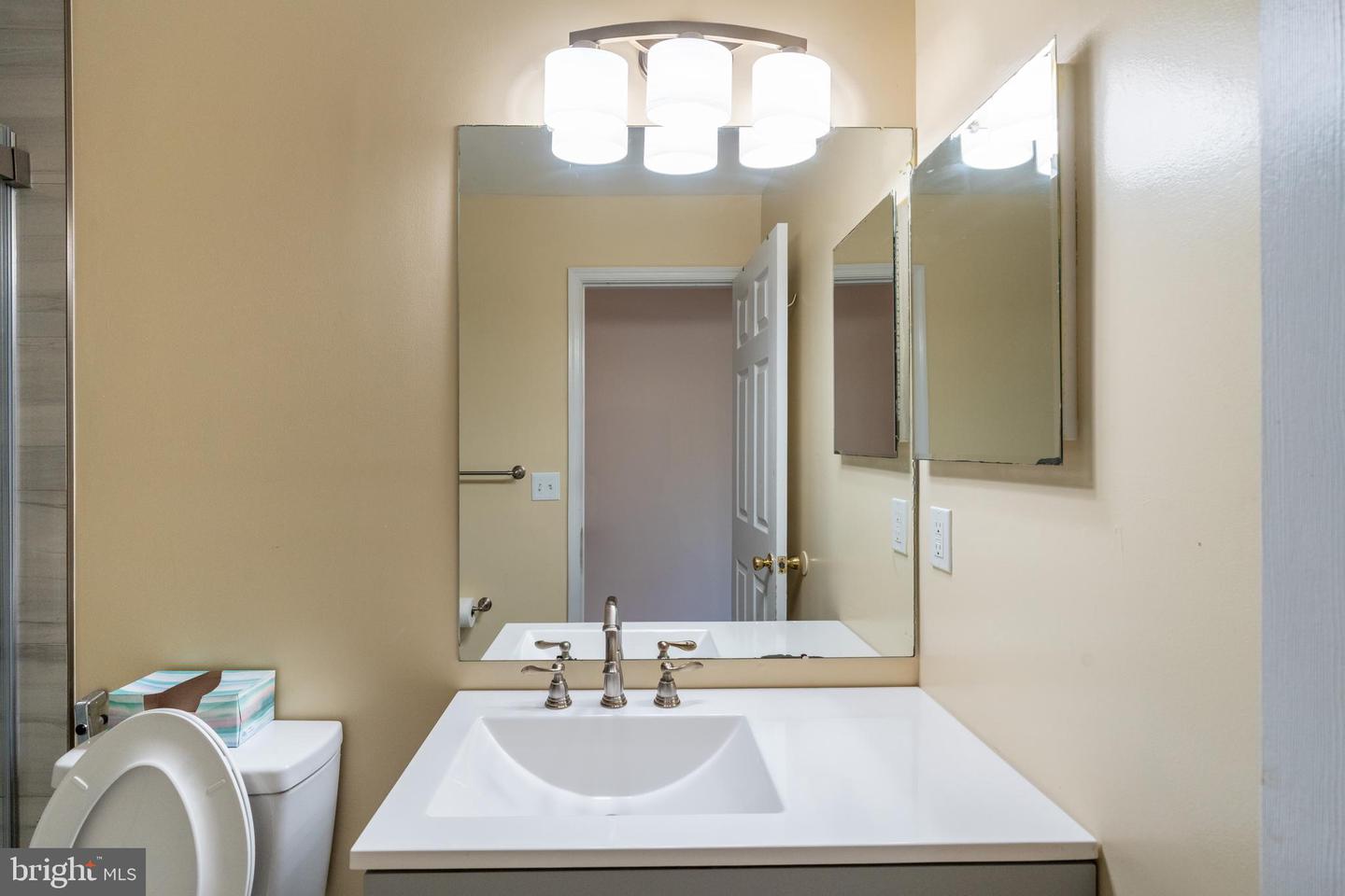 Pennington, New Jersey, 08534, United States, 3 Bedrooms Bedrooms, ,3 BathroomsBathrooms,Residential,For Sale,1939731