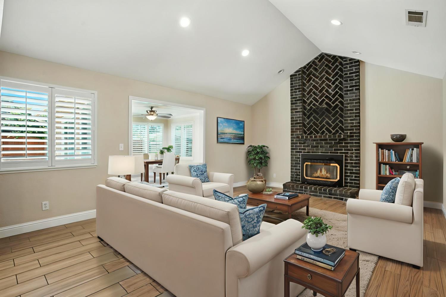 Galt, California, 95632, United States, 3 Bedrooms Bedrooms, ,2 BathroomsBathrooms,Residential,For Sale,1906984