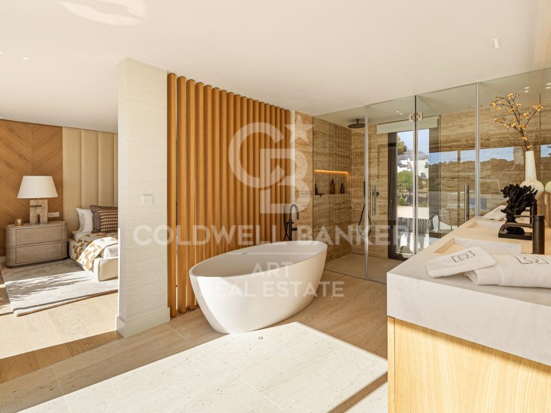 Marbella, Andalusia, ES, 6 Bedrooms Bedrooms, ,6 BathroomsBathrooms,Residential,For Sale,1838055