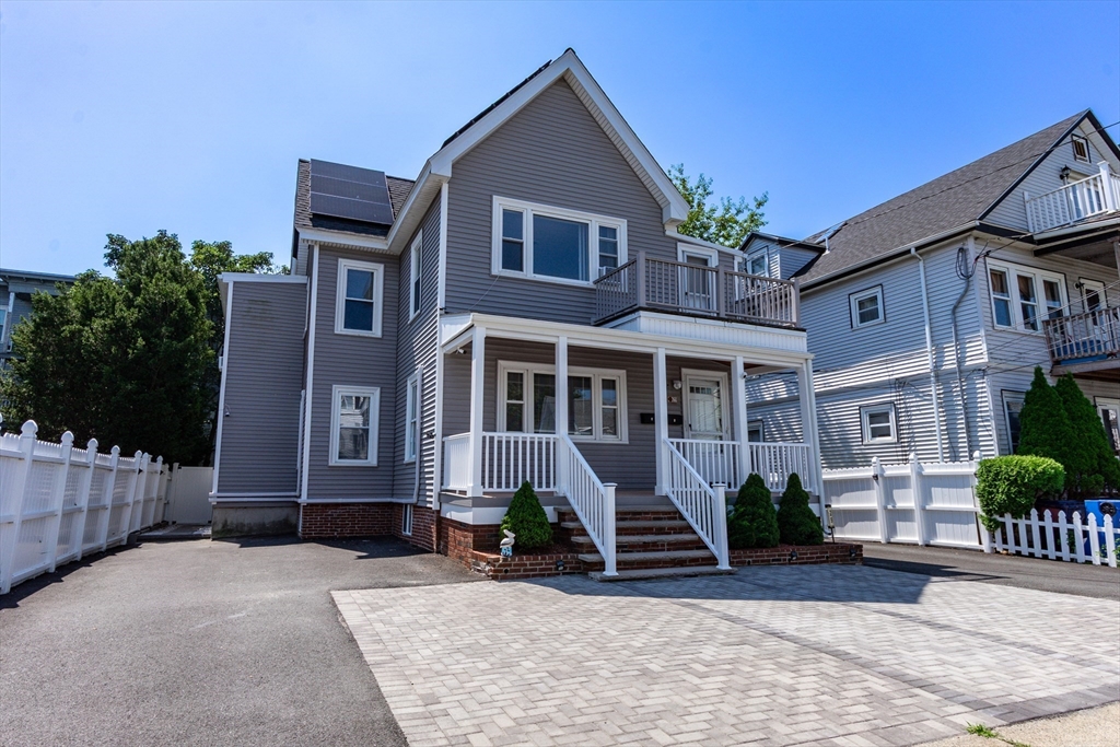 Winthrop, Massachusetts, 02152, United States, 6 Bedrooms Bedrooms, ,3 BathroomsBathrooms,Residential,For Sale,1904255