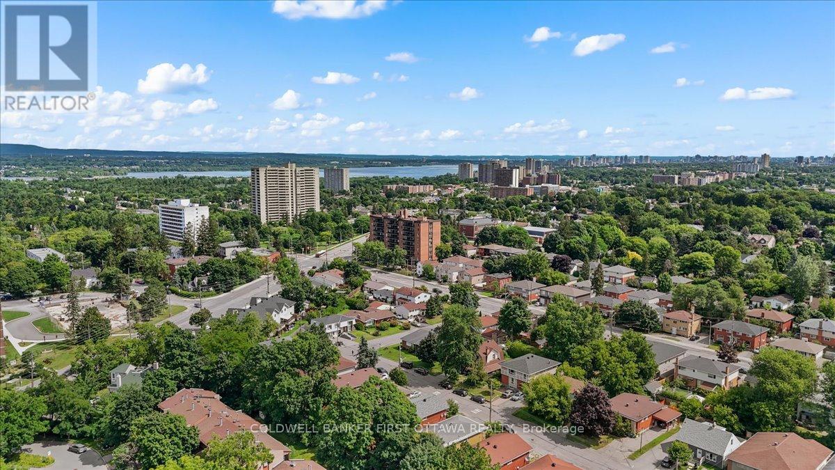 Ottawa, Ontario, K2B 6B9, CA, 7 Bedrooms Bedrooms, ,3 BathroomsBathrooms,Residential,For Sale,1903651