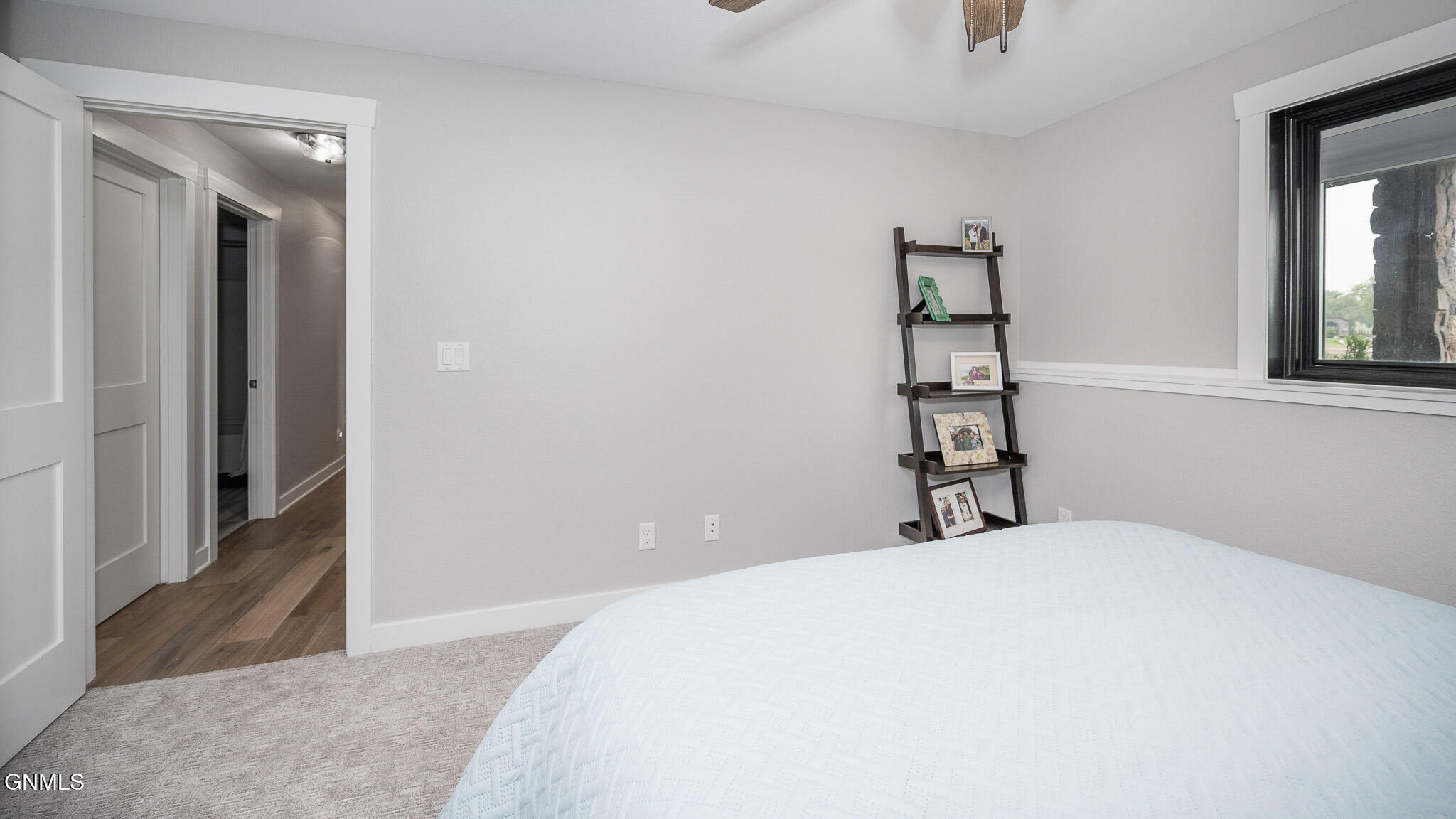 Bismarck, North Dakota, 58504, United States, 6 Bedrooms Bedrooms, ,4 BathroomsBathrooms,Residential,For Sale,1982102