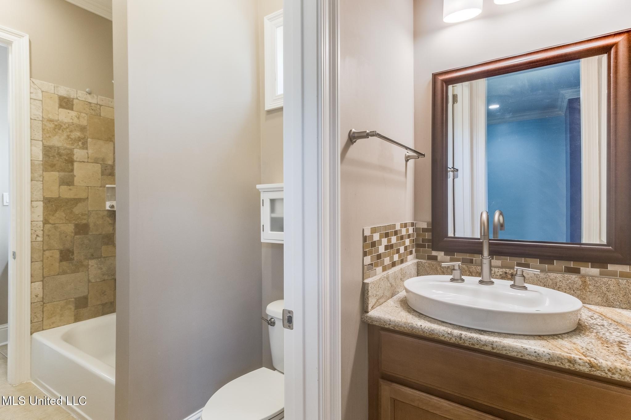 Pass Christian, Mississippi, 39571, United States, 3 Bedrooms Bedrooms, ,4 BathroomsBathrooms,Residential,For Sale,1981378