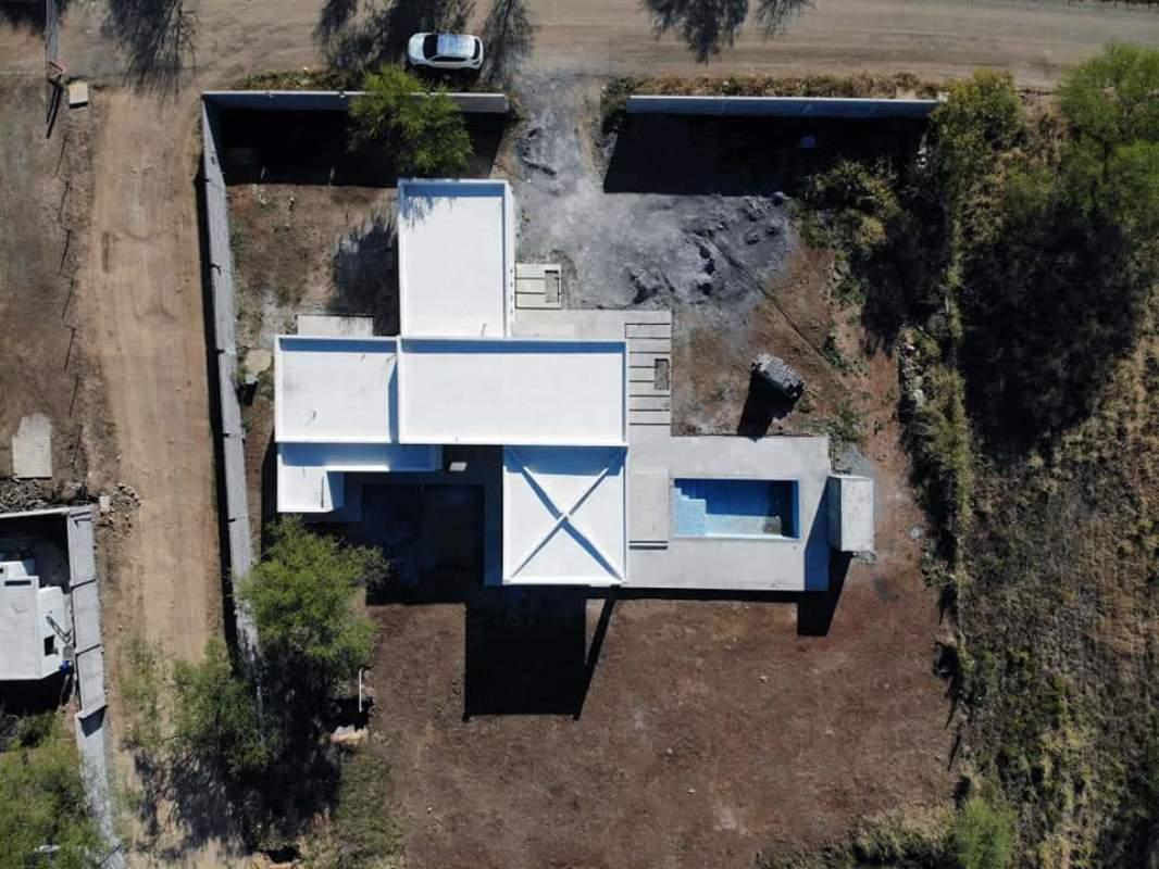 Privada los Lirios, Montemorelos, Nuevo León, 67580, Mexico, 3 Bedrooms Bedrooms, ,5 BathroomsBathrooms,Residential,For Sale,Privada los Lirios,1443065