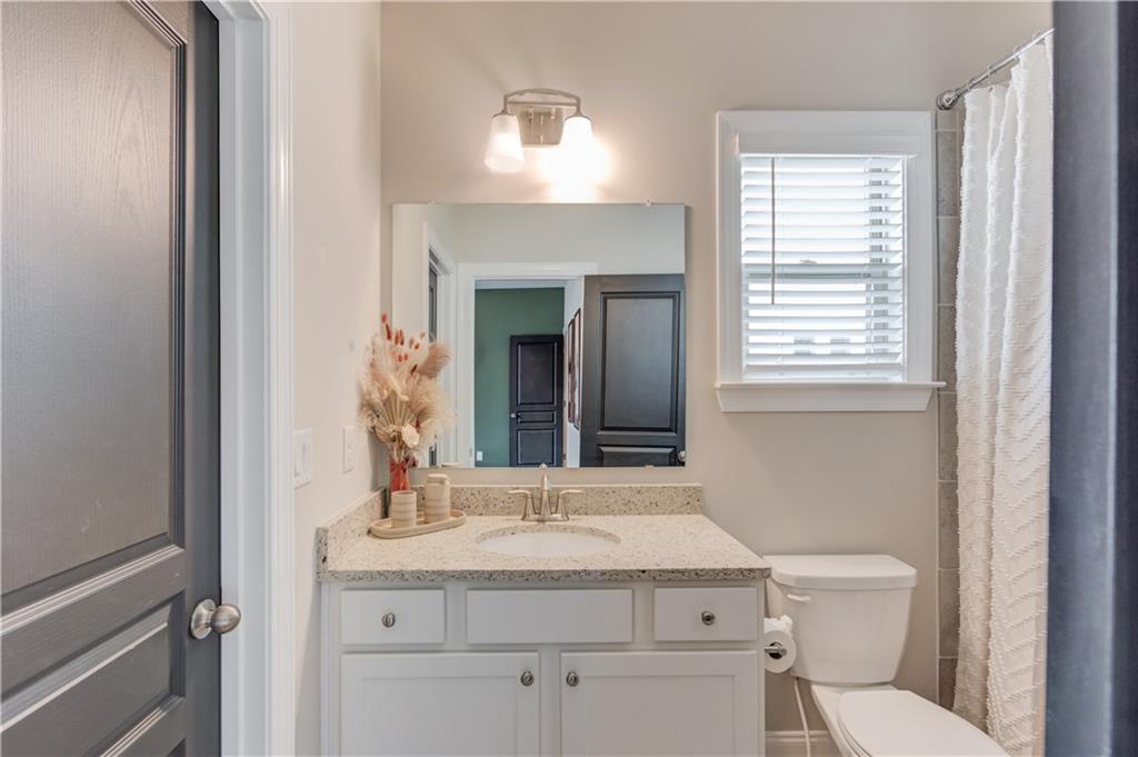 Canton, Georgia, 30115, United States, 4 Bedrooms Bedrooms, ,5 BathroomsBathrooms,Residential,For Sale,1996446