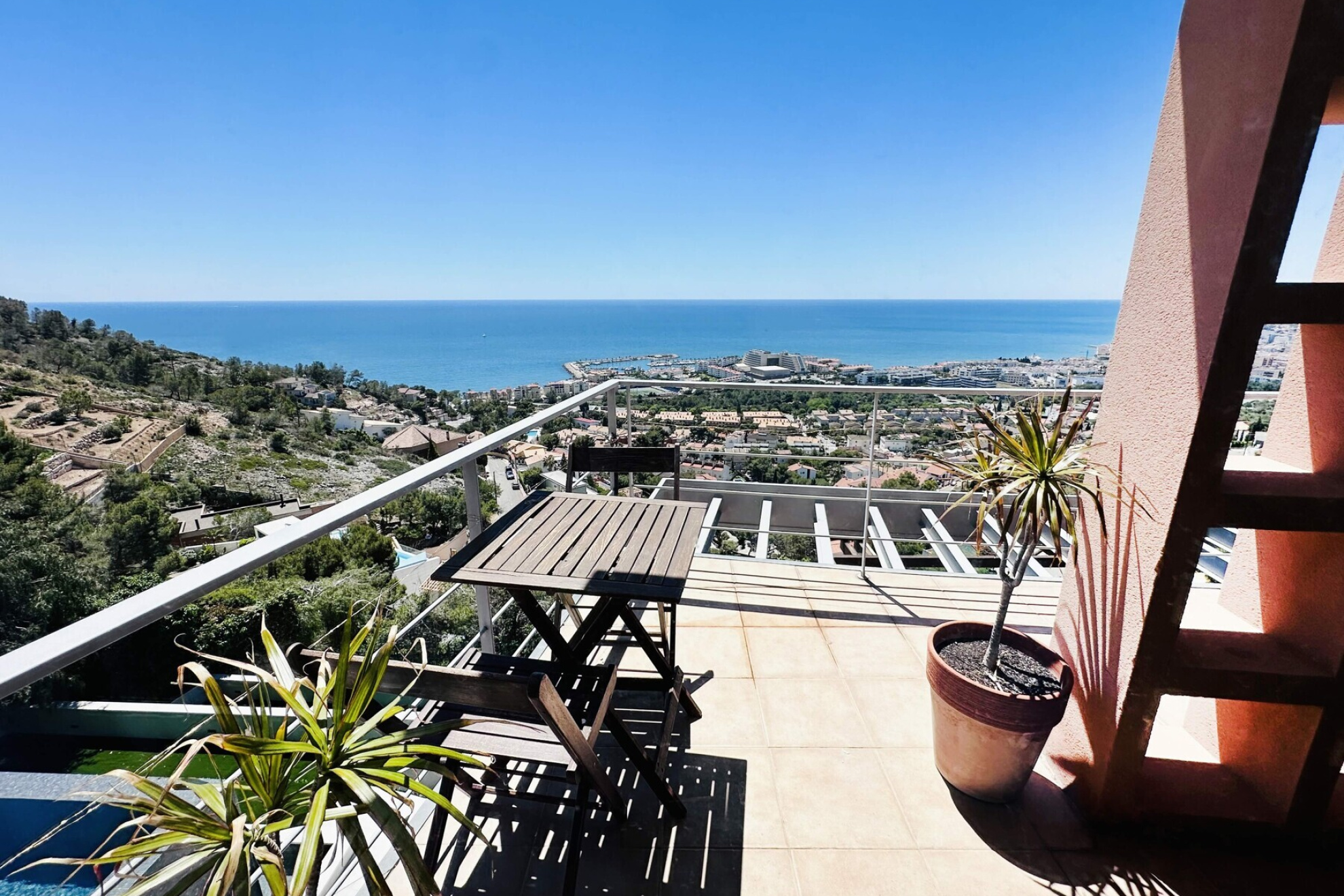  Large south facing villa with breathtaking sea views in Levantina - 物件實景
