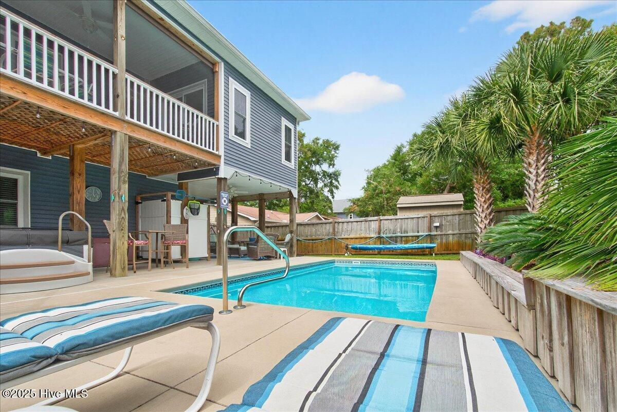 Oak Island, North Carolina, 28465, United States, 3 Bedrooms Bedrooms, ,3 BathroomsBathrooms,Residential,For Sale,1950807
