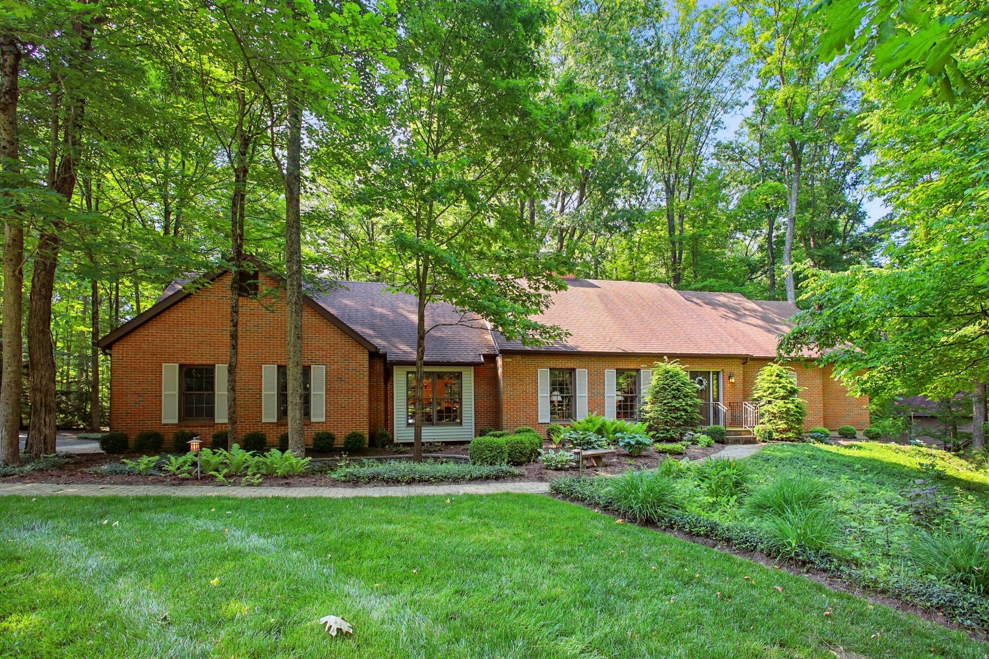 Springfield, Ohio, 45504, United States, 4 Bedrooms Bedrooms, ,3 BathroomsBathrooms,Residential,For Sale,1927340