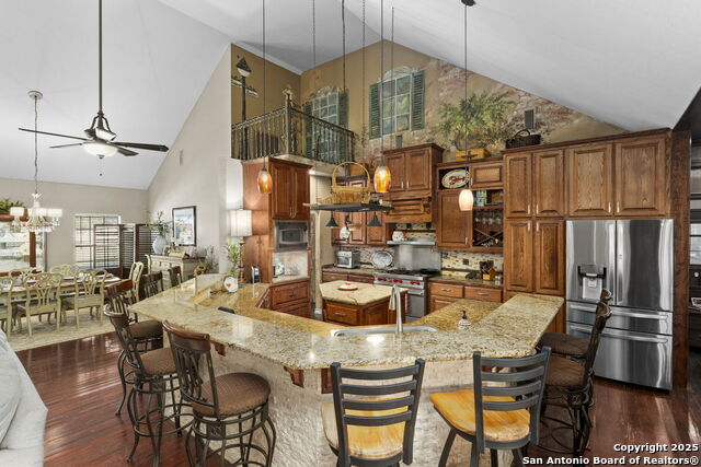 Bandera, Texas, 78003, United States, 3 Bedrooms Bedrooms, ,3 BathroomsBathrooms,Residential,For Sale,1919433