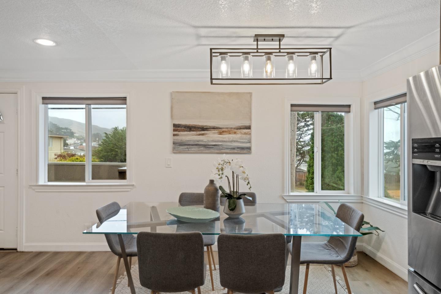 Pacifica, California, 94044, United States, 4 Bedrooms Bedrooms, ,5 BathroomsBathrooms,Residential,For Sale,1988346