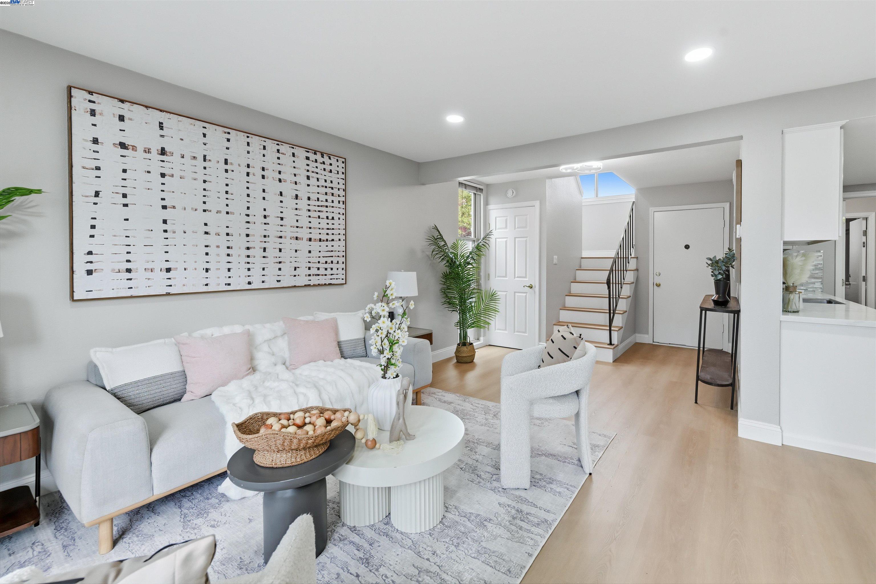 Livermore, California, 94551, United States, 3 Bedrooms Bedrooms, ,1 BathroomBathrooms,Residential,For Sale,1991924