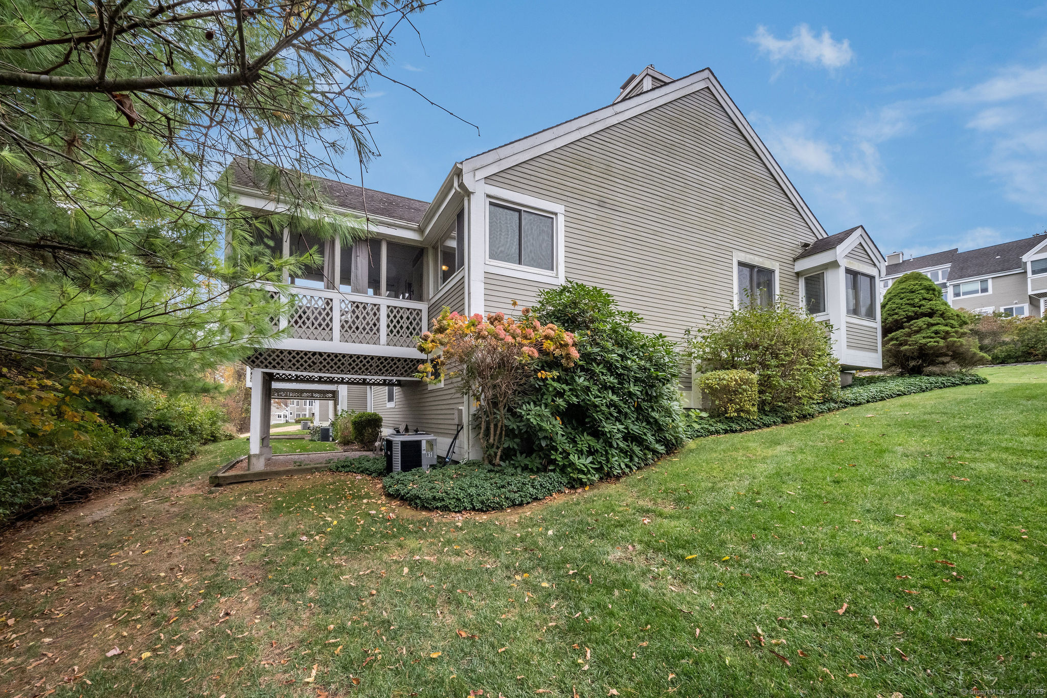 Madison, Connecticut, 06443, United States, 2 Bedrooms Bedrooms, ,2 BathroomsBathrooms,Residential,For Sale,1988022