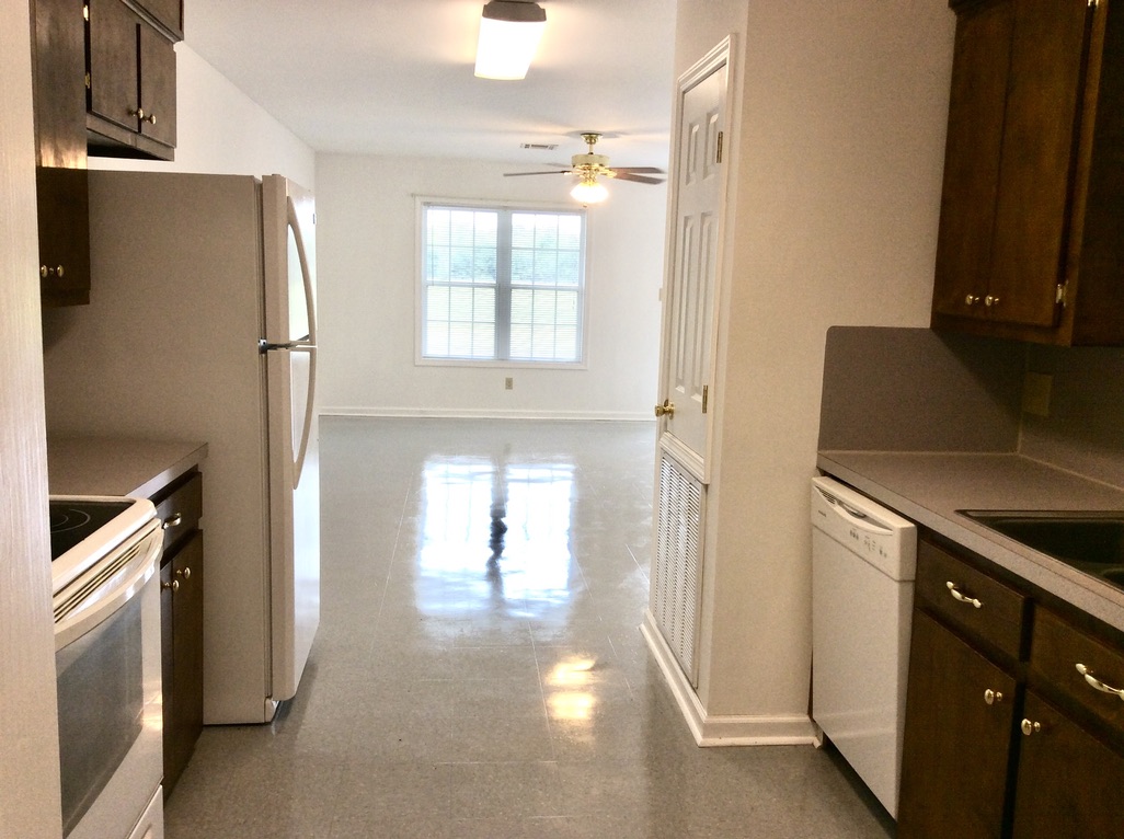 Longville, Louisiana, 70652, United States, 21 Bedrooms Bedrooms, ,16 BathroomsBathrooms,Residential,For Sale,1980449