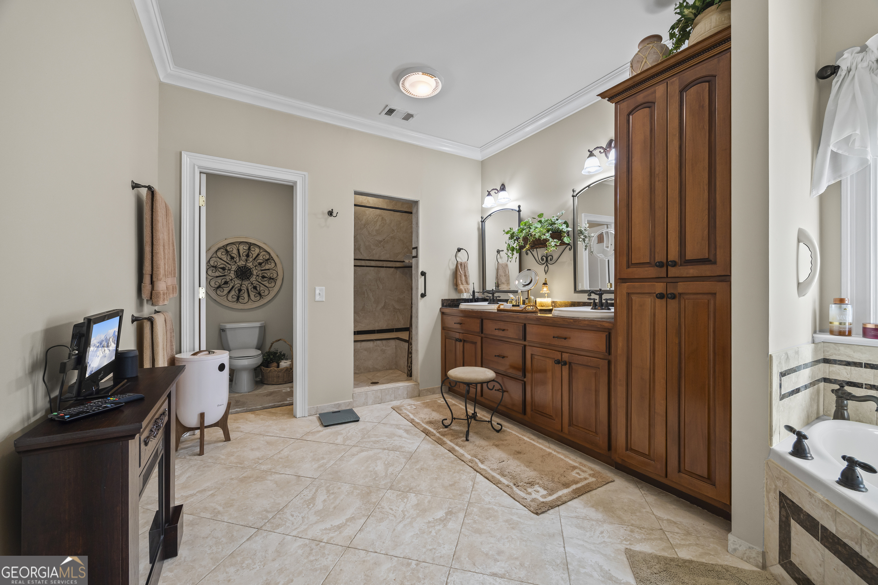 Helen, Georgia, 30545, United States, 3 Bedrooms Bedrooms, ,3 BathroomsBathrooms,Residential,For Sale,1983913