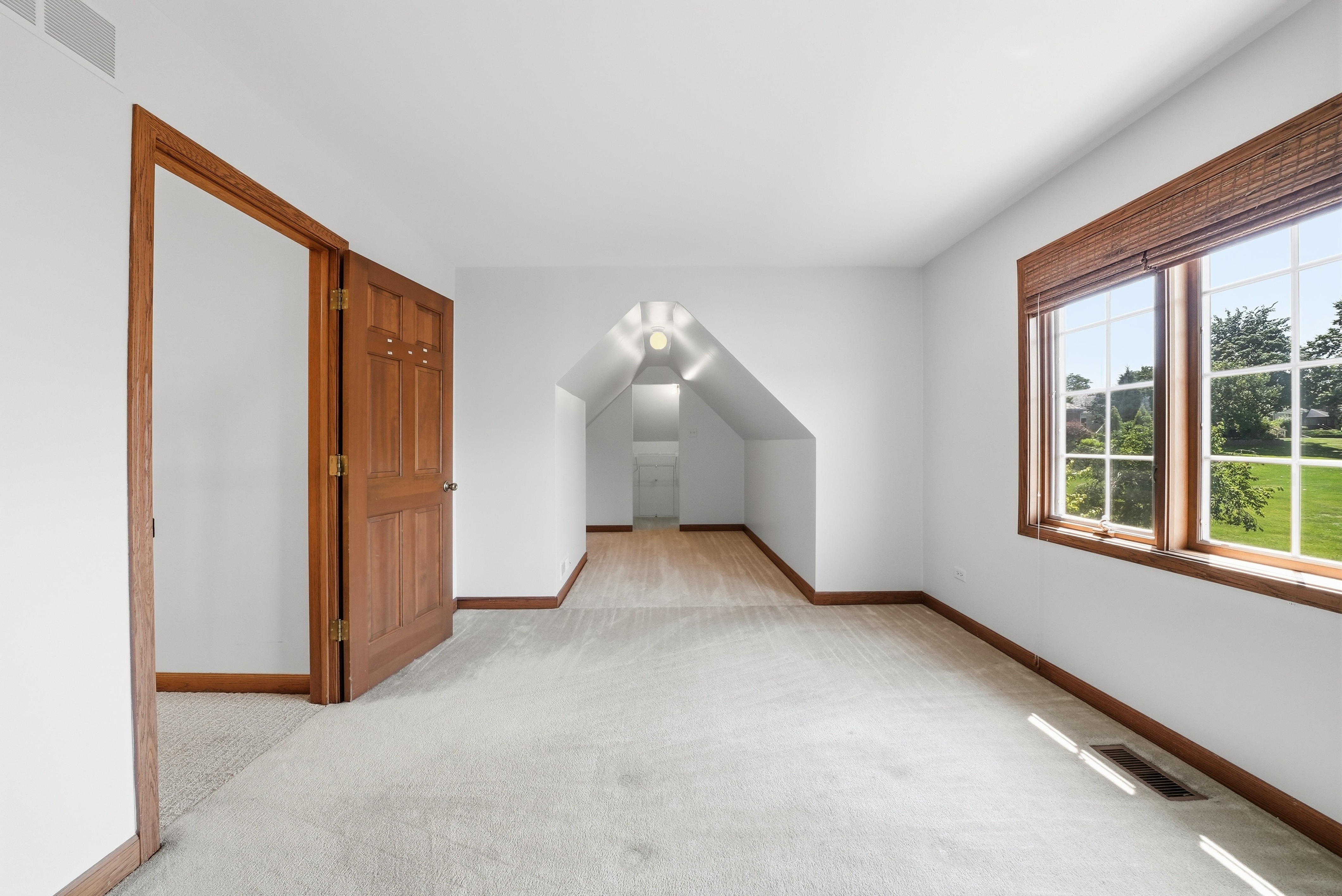  An Exceptional Lifestyle Opportunity in the Heart of Oak Brook - 物件實景
