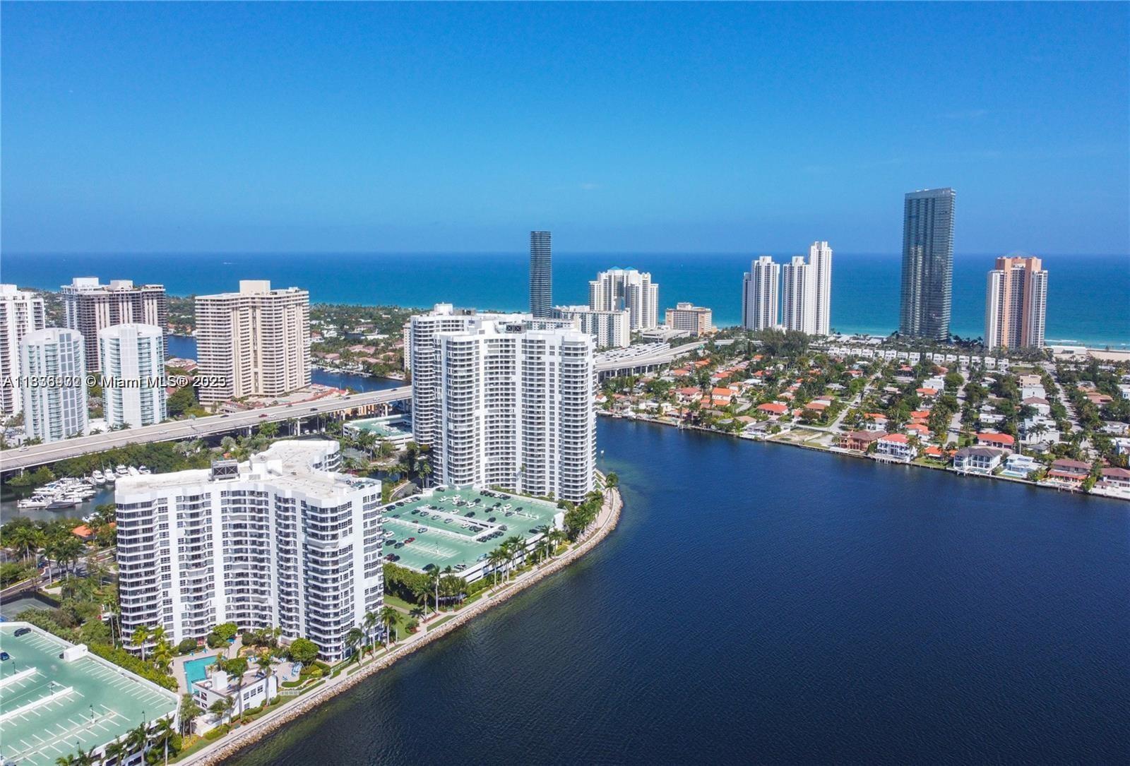 Aventura, Florida, 33180, United States, 2 Bedrooms Bedrooms, ,2 BathroomsBathrooms,Residential,For Sale,1895458