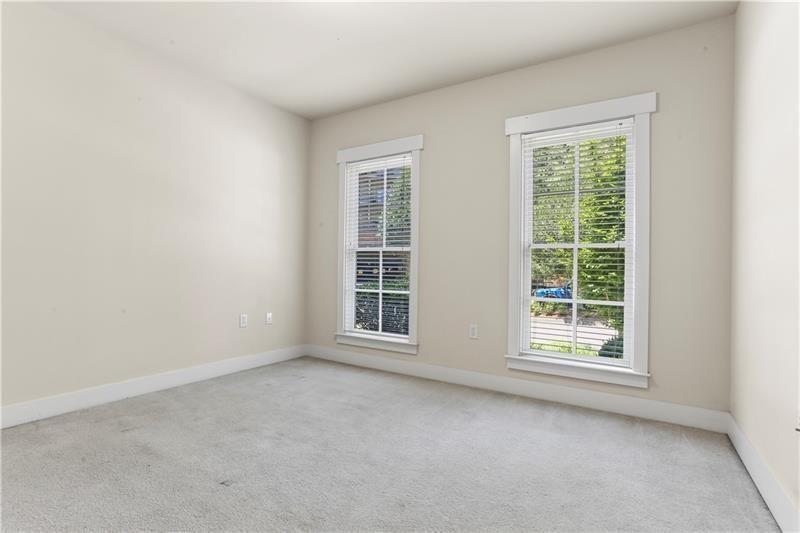 Atlanta, Georgia, 30339, United States, 4 Bedrooms Bedrooms, ,5 BathroomsBathrooms,Residential,For Sale,1760221