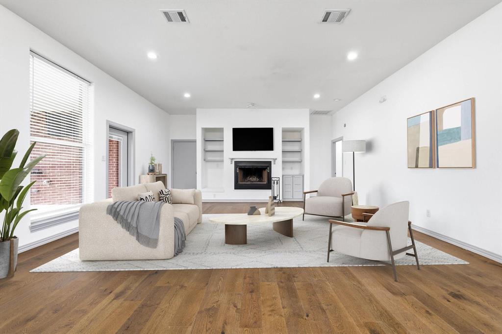 Cedar Hill, Texas, 75104, United States, 3 Bedrooms Bedrooms, ,3 BathroomsBathrooms,Residential,For Sale,2019562