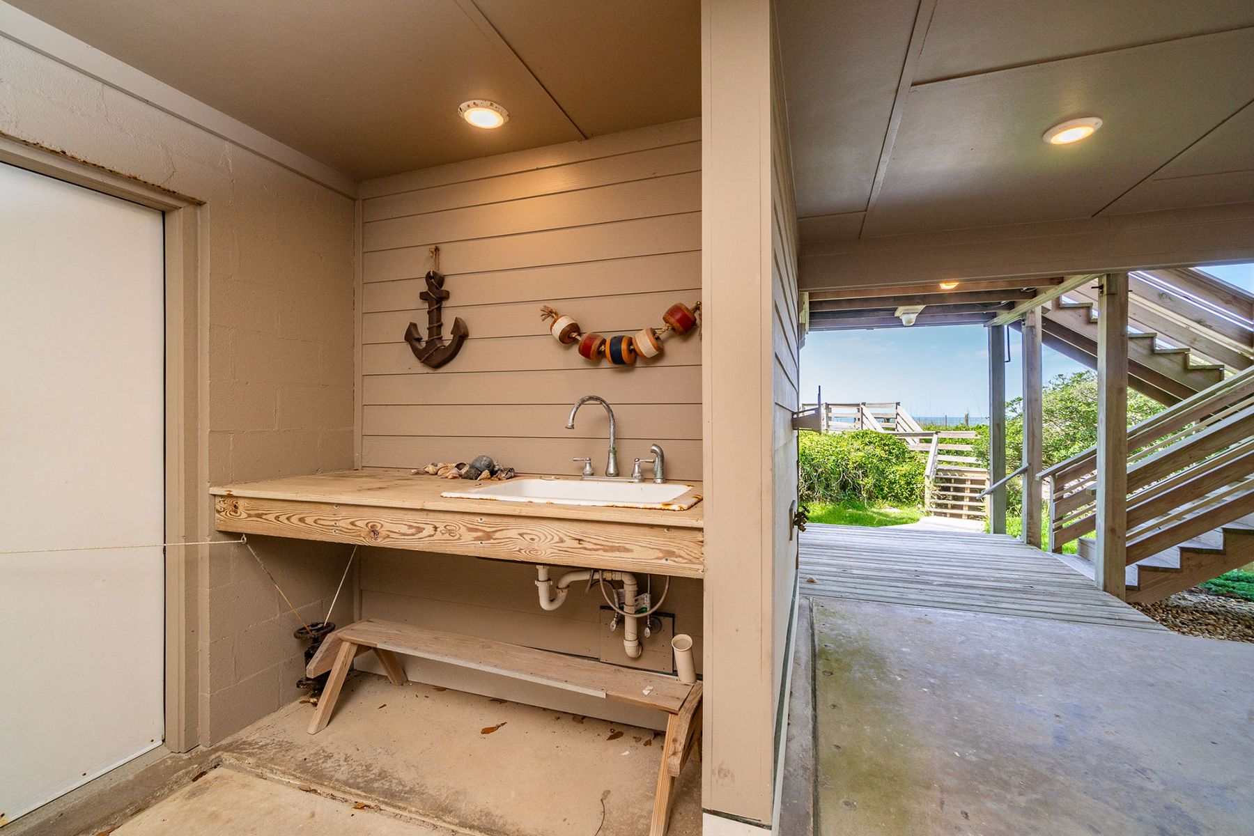  469 Maritime Place, Pine Knoll Shores, NC 28512 - 物件實景