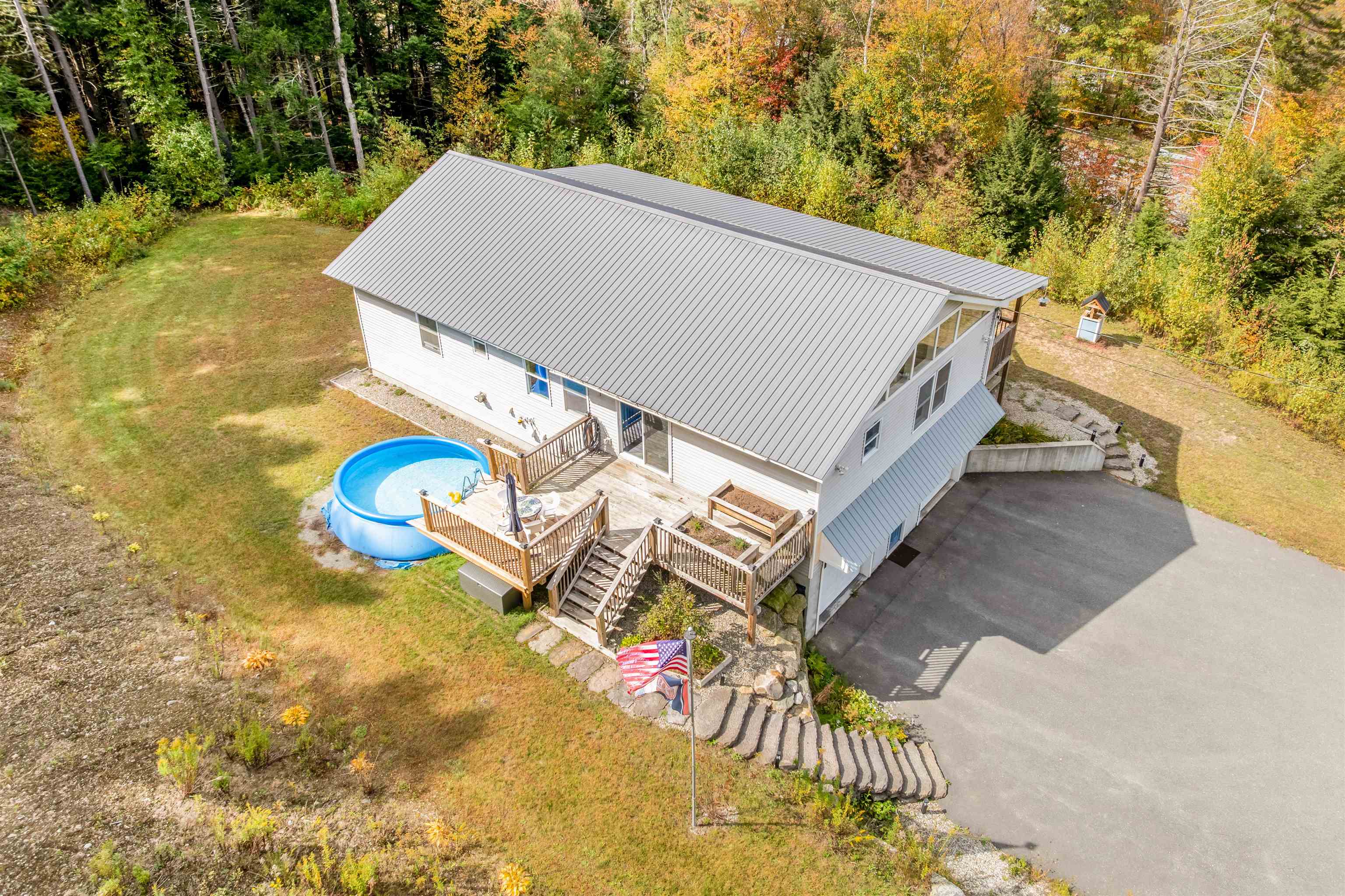 Grantham, New Hampshire, 03753, United States, 3 Bedrooms Bedrooms, ,2 BathroomsBathrooms,Residential,For Sale,1987951