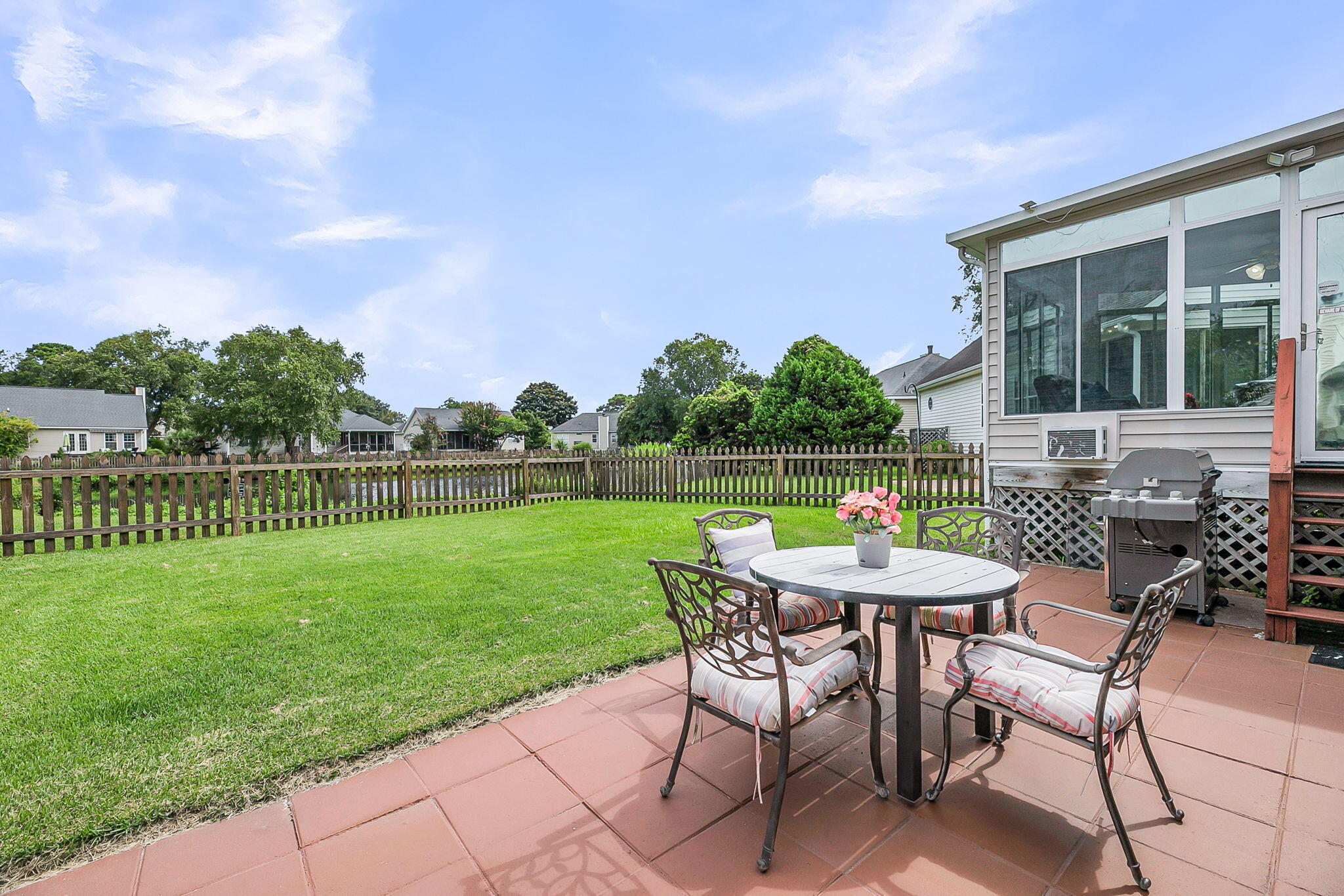 Charleston, South Carolina, 29412, United States, 4 Bedrooms Bedrooms, ,2 BathroomsBathrooms,Residential,For Sale,1985691