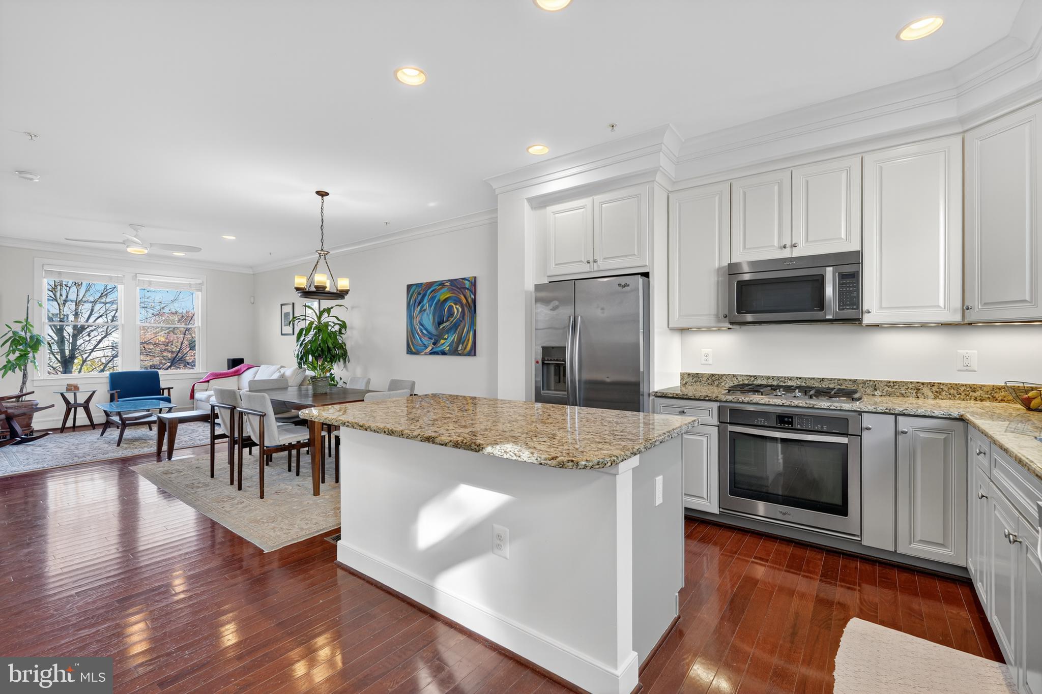 Alexandria, Virginia, 22314, United States, 3 Bedrooms Bedrooms, ,4 BathroomsBathrooms,Residential,For Sale,1992365