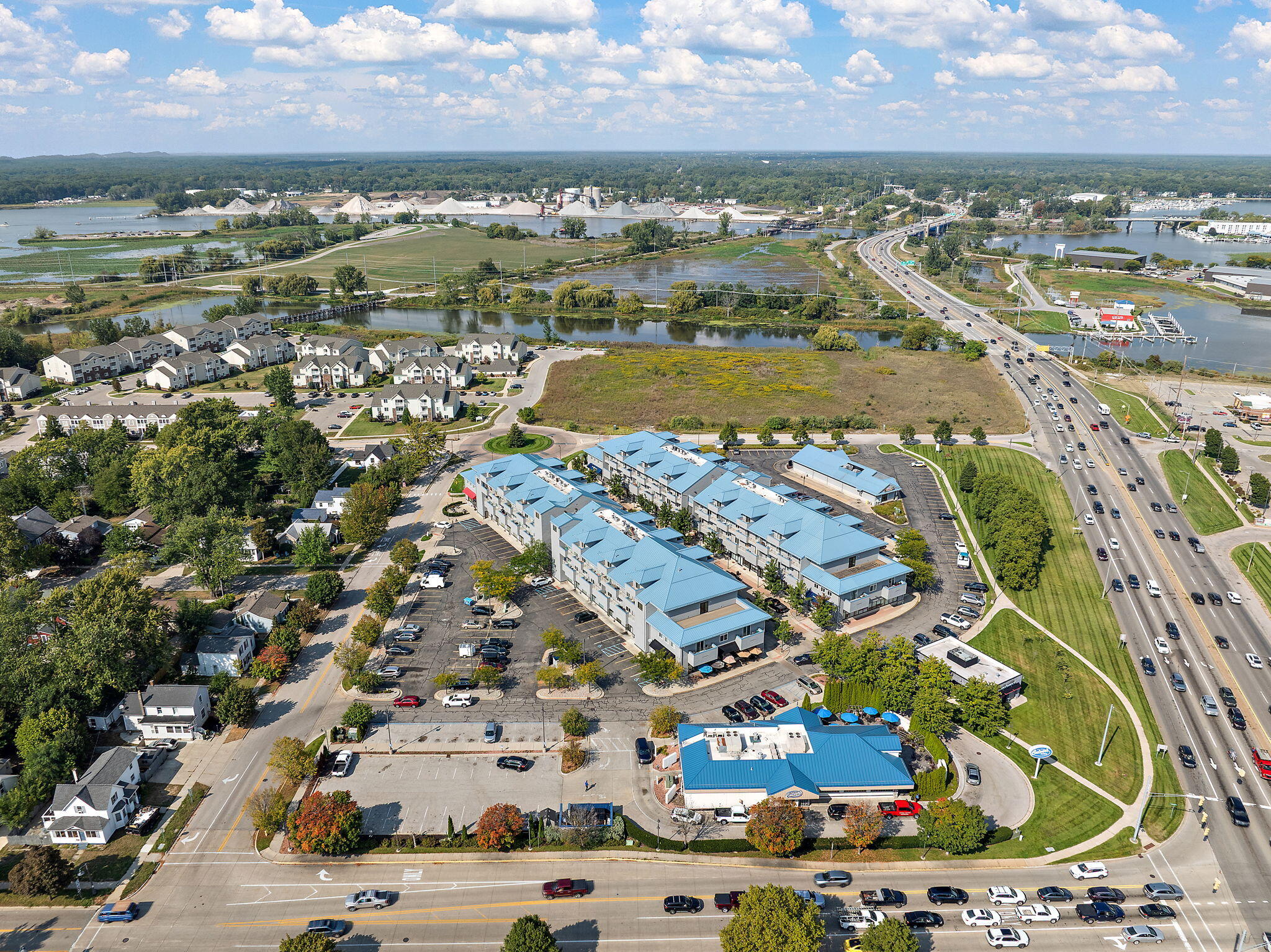 Miller Dr, Grand Haven, MI 49417 #1