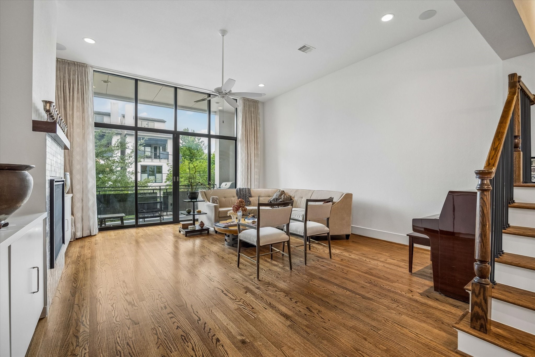  1526 Vermont Street - 物件實景