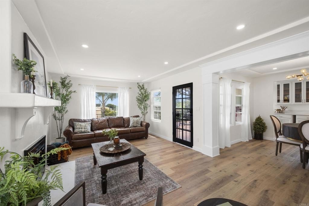 San Diego, California, 92107, United States, 3 Bedrooms Bedrooms, ,2 BathroomsBathrooms,Residential,For Sale,1908264