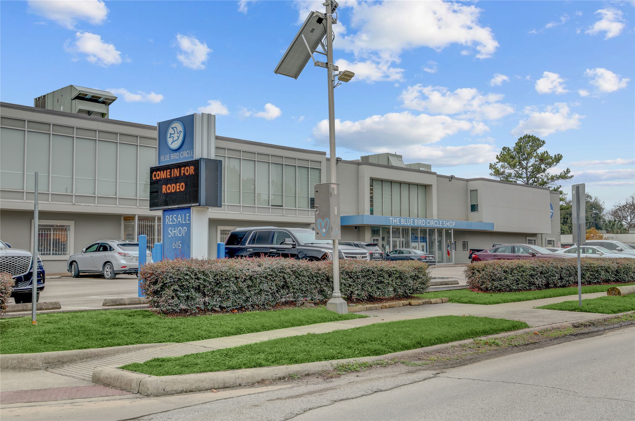  606 Marshall Street C2 - 物件實景