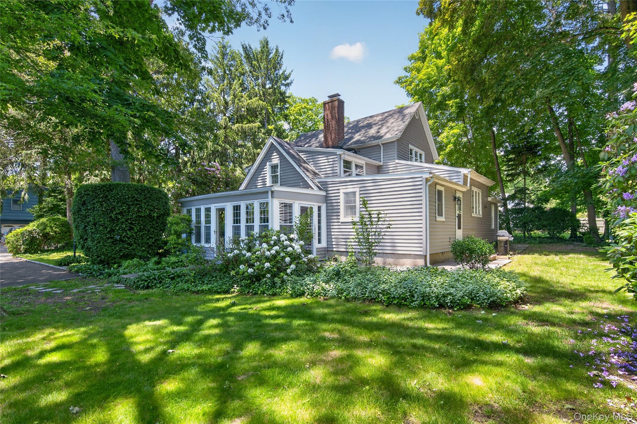  136 Lodge Avenue, Huntington Station, NY, 11746 - 物件實景