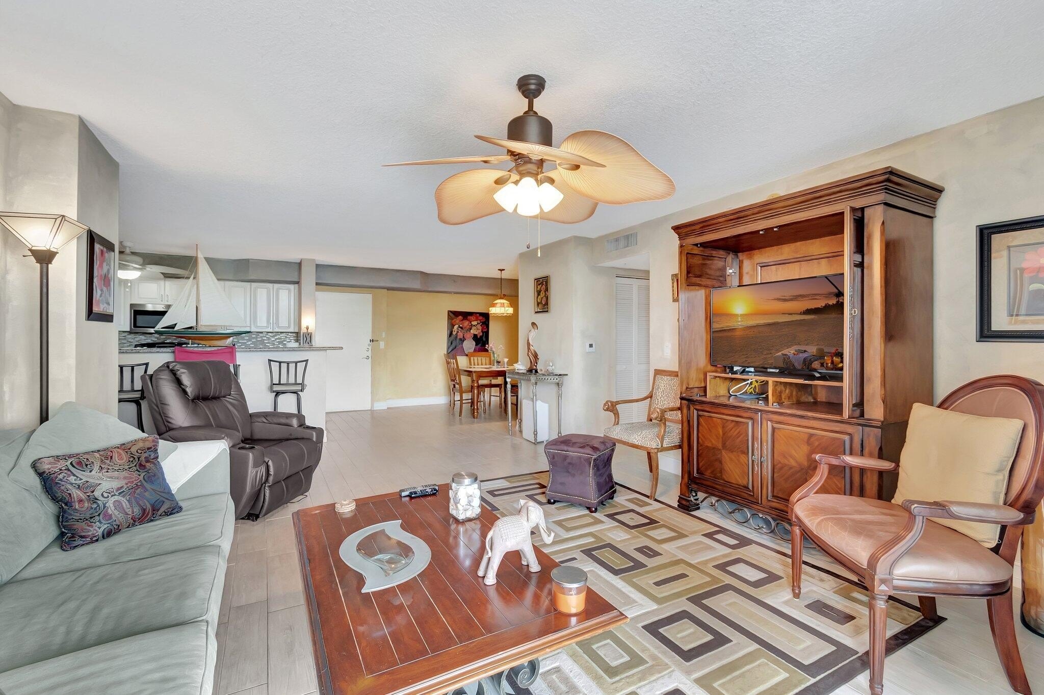 Highland Beach, Florida, 33487, United States, 2 Bedrooms Bedrooms, ,2 BathroomsBathrooms,Residential,For Sale,1921723