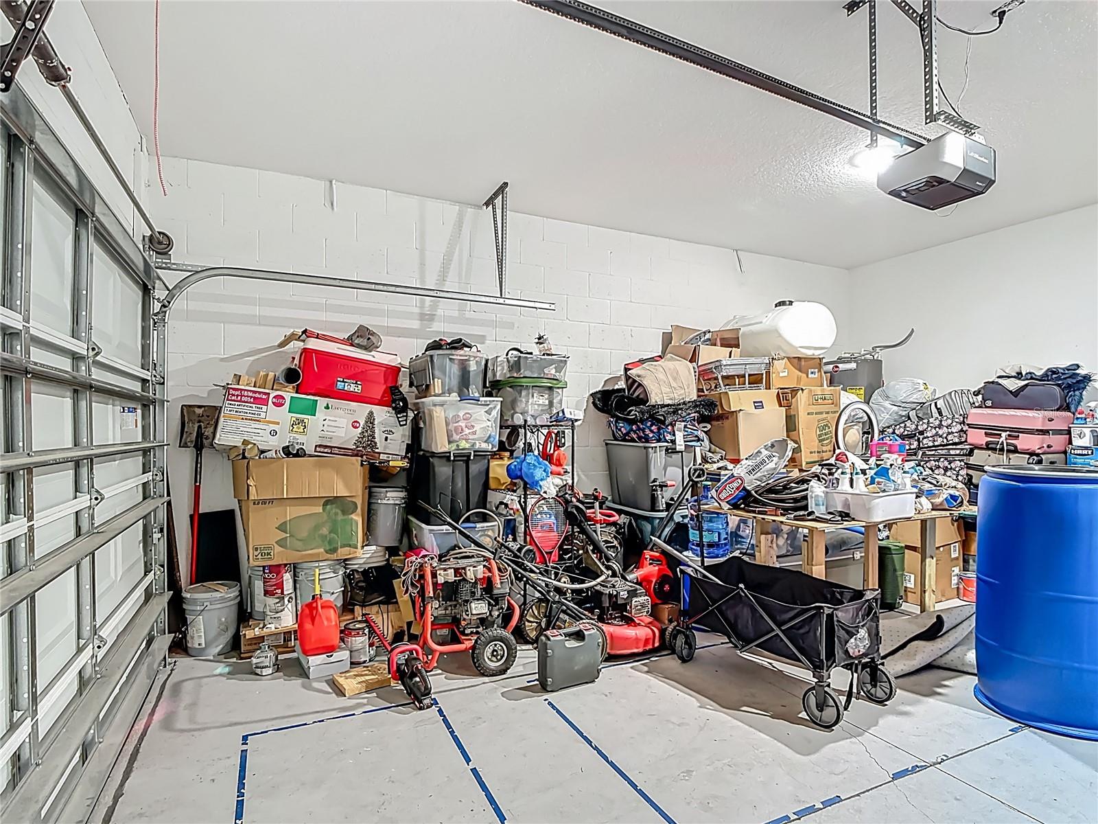 ST CLOUD, Florida, 34771, United States, 5 Bedrooms Bedrooms, ,4 BathroomsBathrooms,Residential,For Sale,1980959