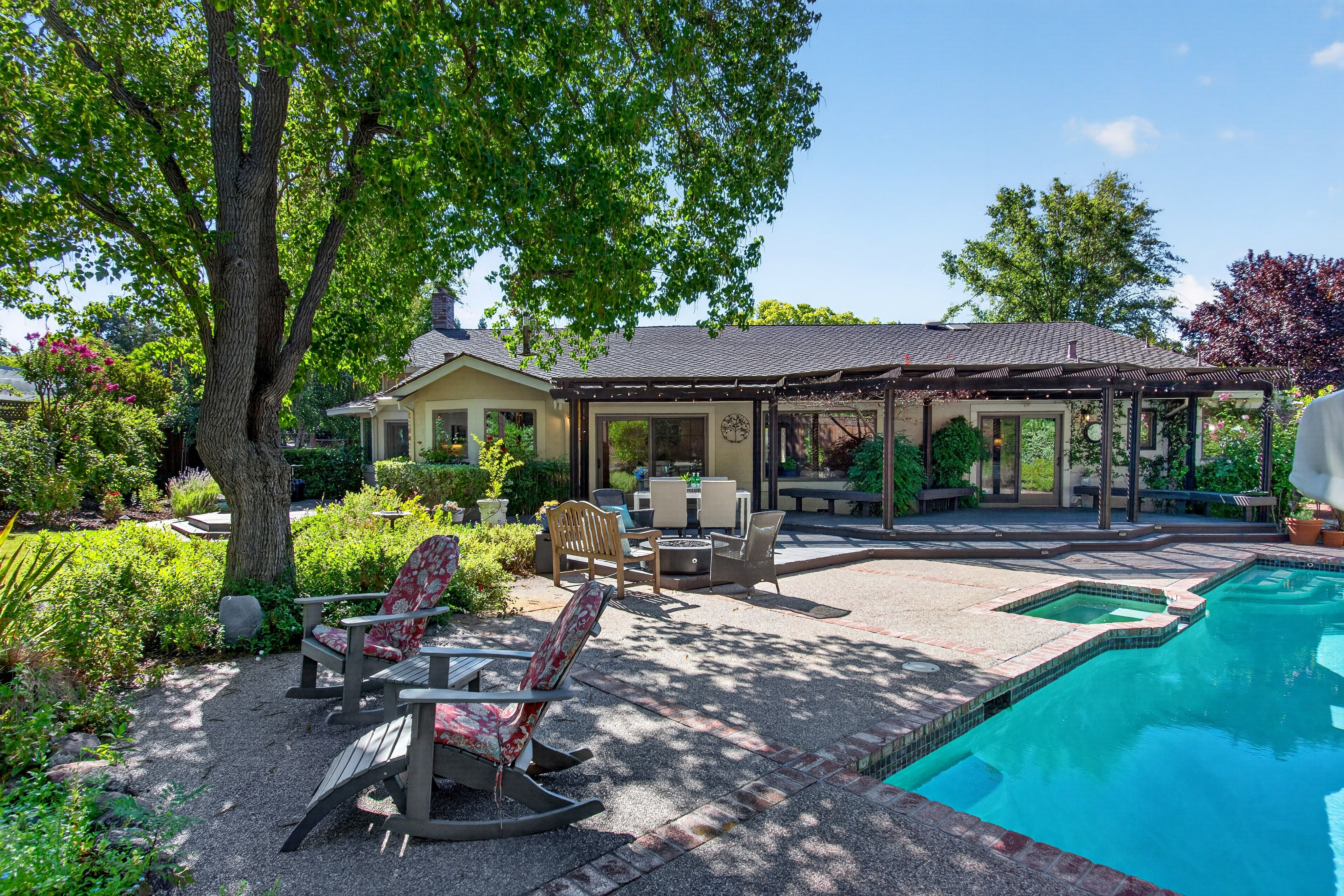  Exceptional Joaquin Ranch Retreat with Resort-Style Backyard - 物件實景