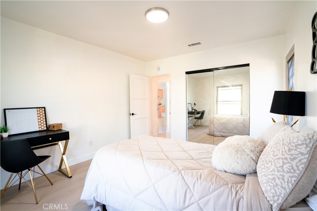 Inglewood, California, 90305, United States, 3 Bedrooms Bedrooms, ,2 BathroomsBathrooms,Residential,For Sale,1925175