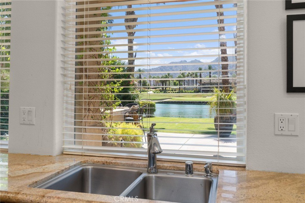 La Quinta, California, 92253, United States, 4 Bedrooms Bedrooms, ,4 BathroomsBathrooms,Residential,For Sale,1974017