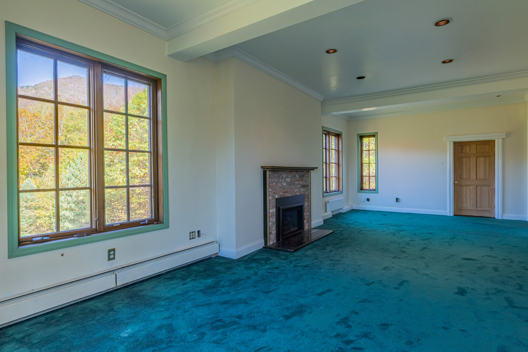  50 Grouse Lane - 物件實景